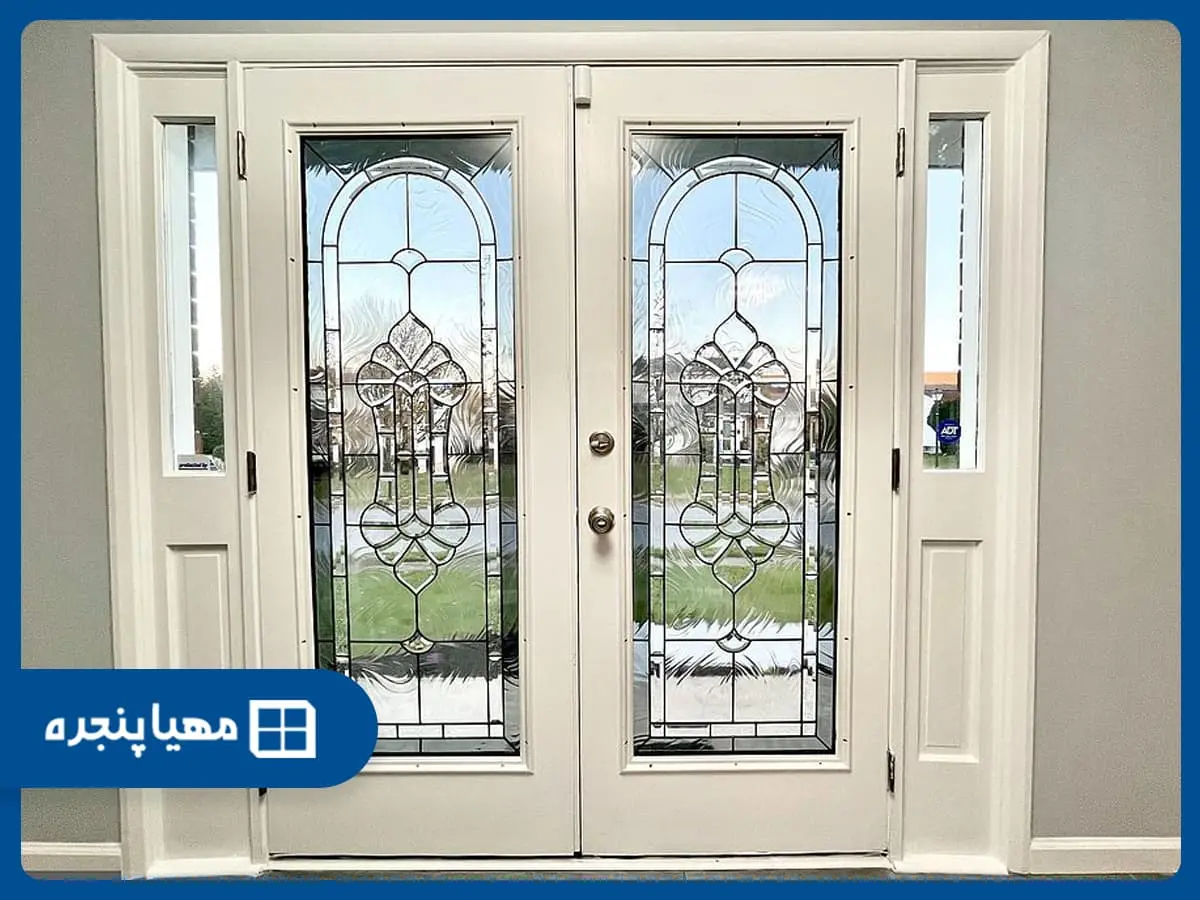 شیشه دکوراتیو