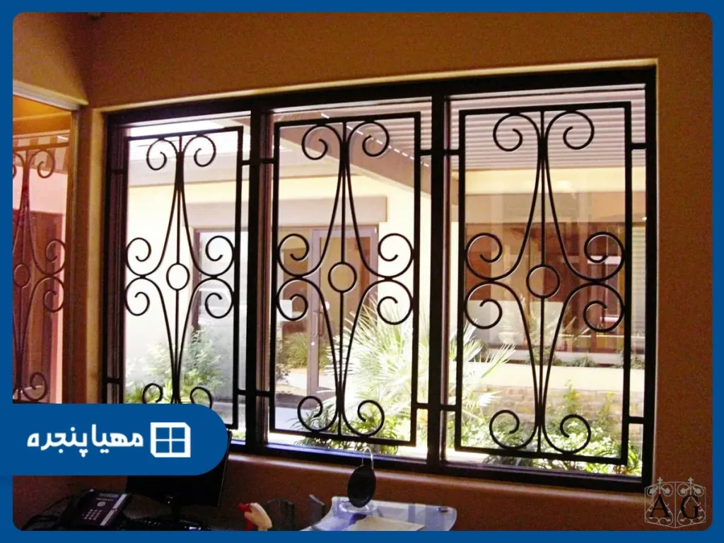 پنجره دوجداره حفاظ دار